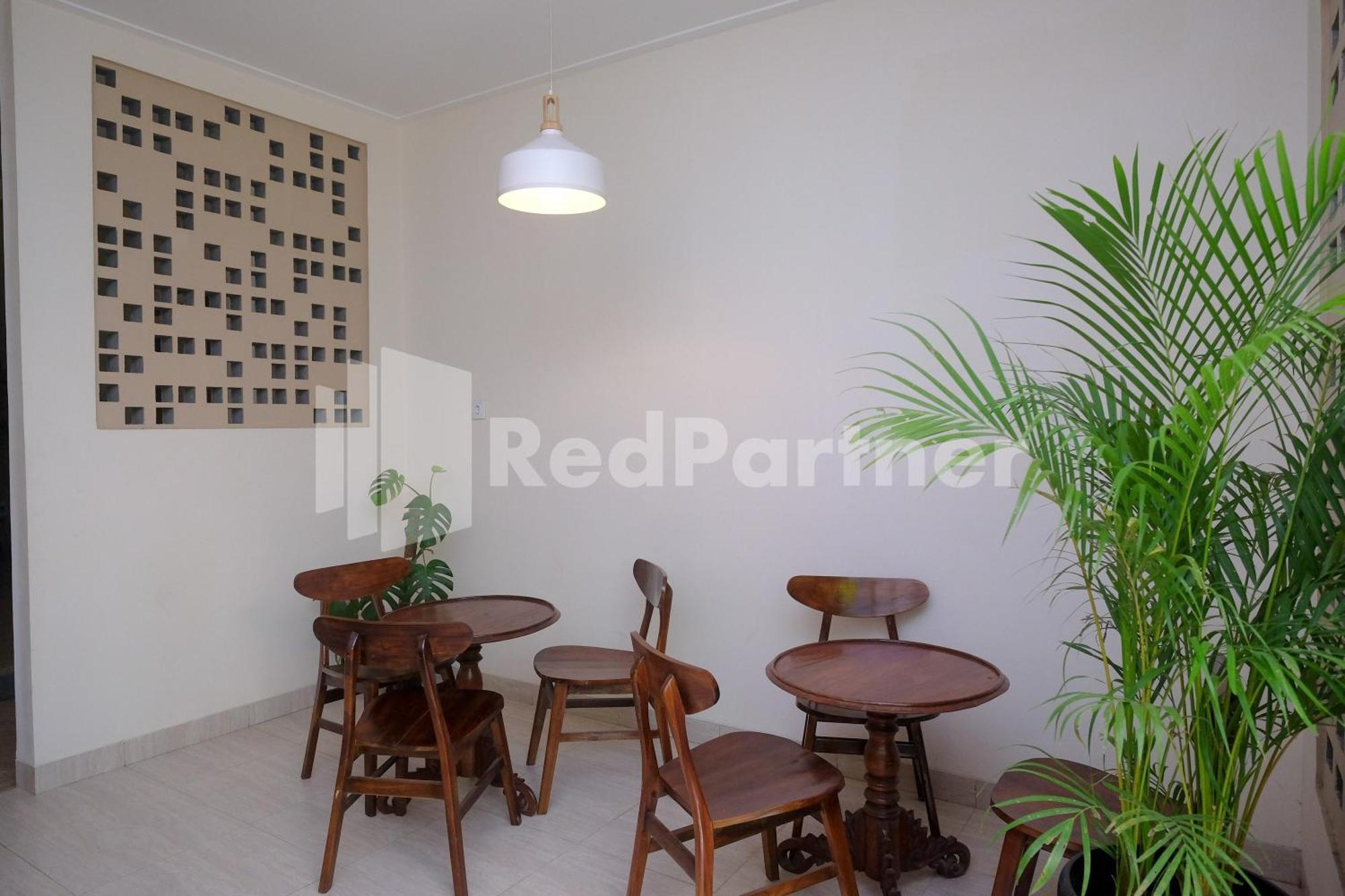 מלון Kejayan Ndliman House Near Ugm Jogja Mitra Reddoorz מראה חיצוני תמונה