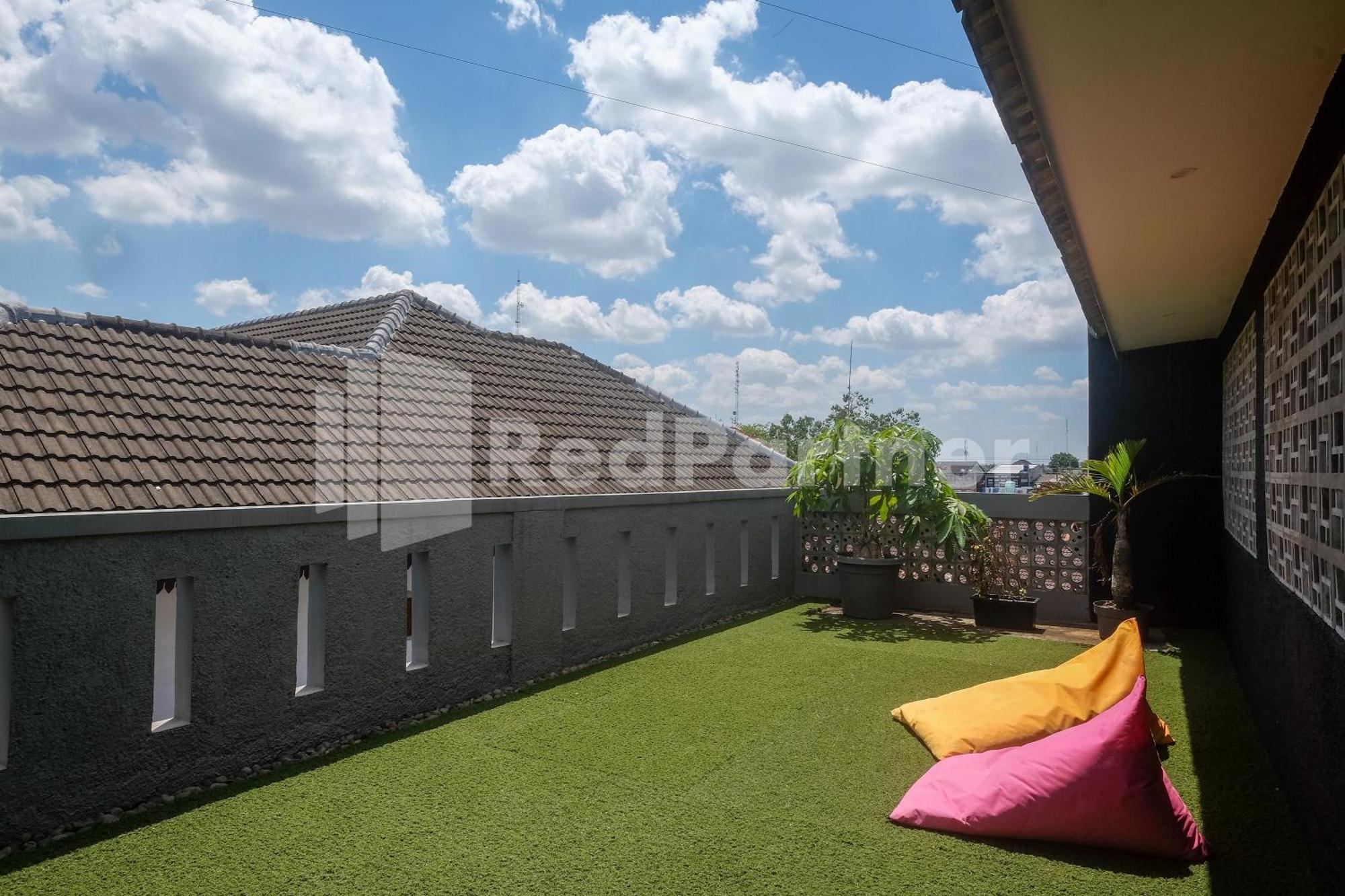 מלון Kejayan Ndliman House Near Ugm Jogja Mitra Reddoorz מראה חיצוני תמונה