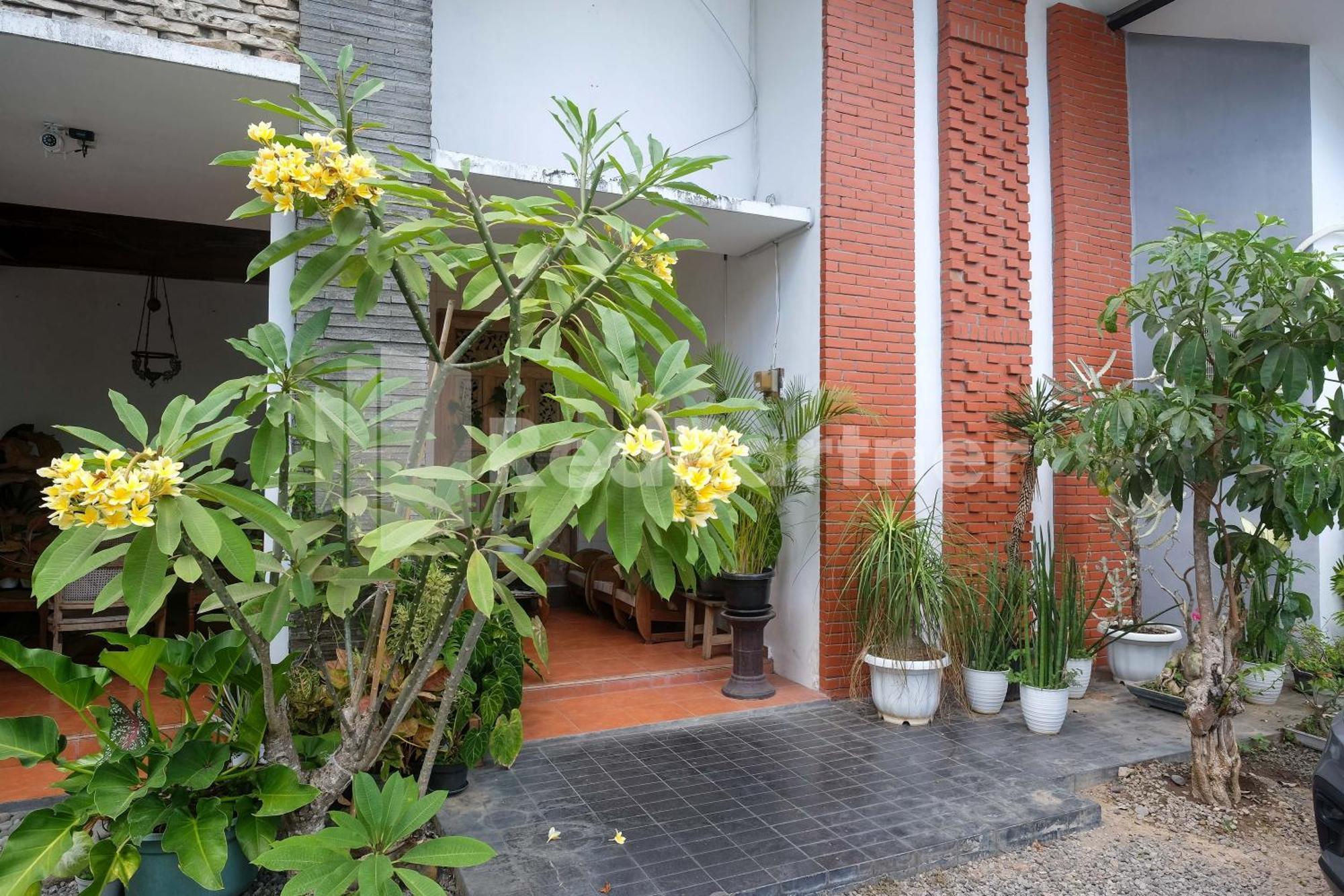 מלון Kejayan Ndliman House Near Ugm Jogja Mitra Reddoorz מראה חיצוני תמונה