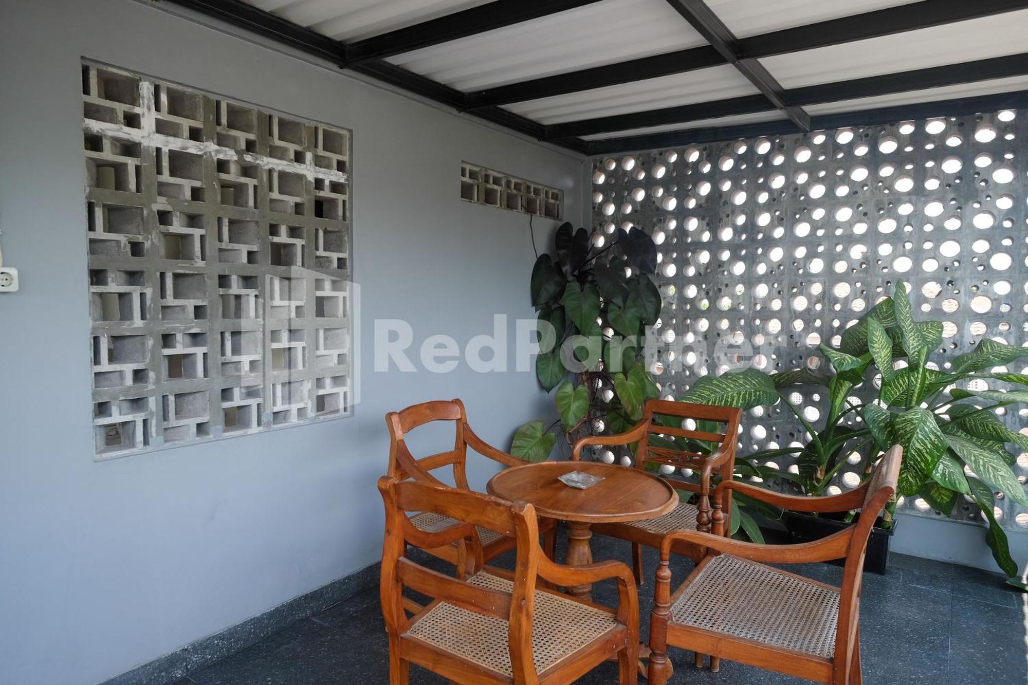 מלון Kejayan Ndliman House Near Ugm Jogja Mitra Reddoorz מראה חיצוני תמונה